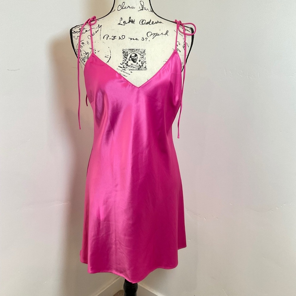 Victoria’s Secret Hot Pink Satin Slip Dress Tie Straps V Neck Mini M